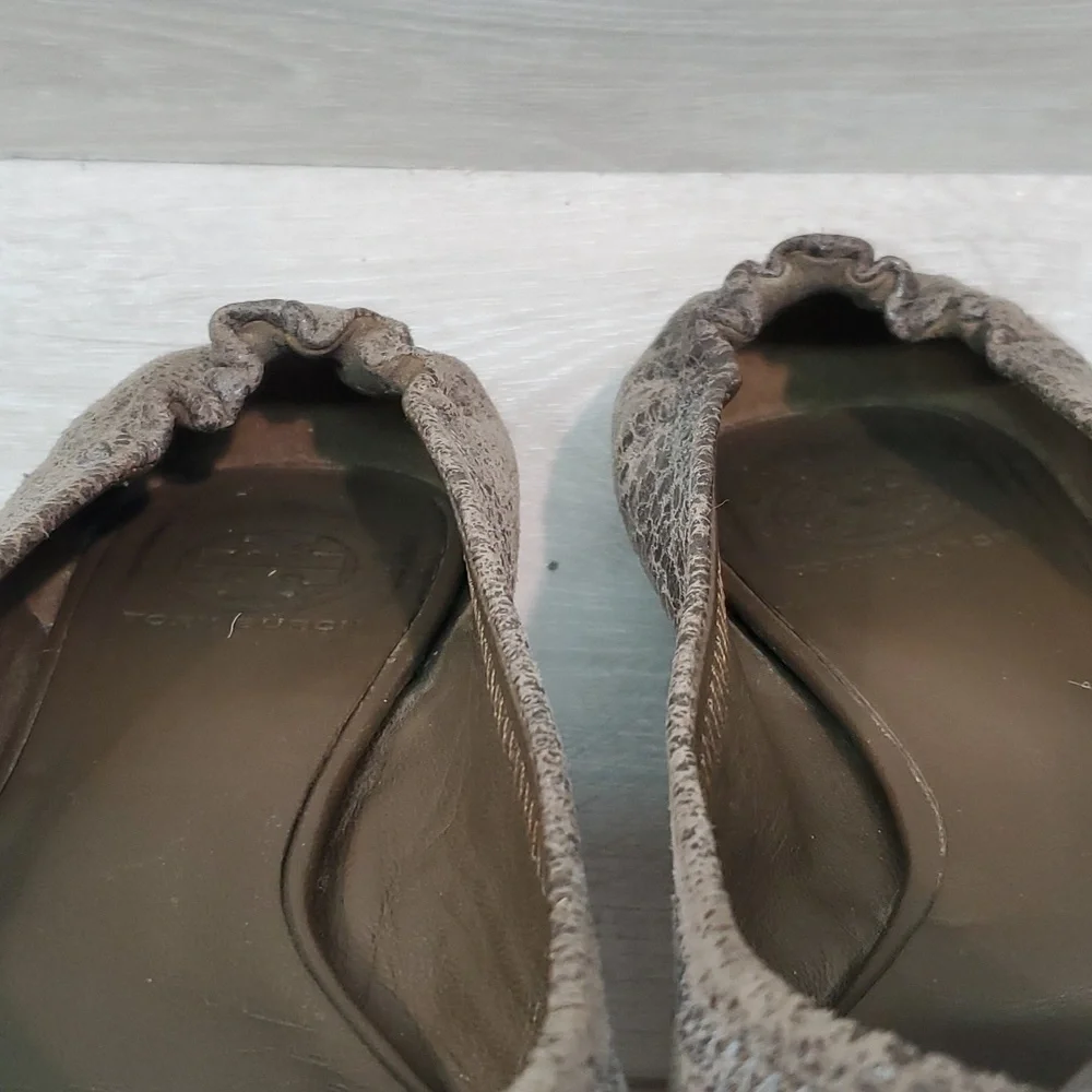 Tory Burch Womens Classic Reva brown distressed Leather Flats Ballet shoes sz 9M